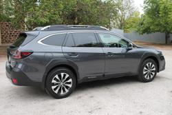 2025 Subaru Outback AWD Touring