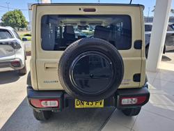 2023 Suzuki
Jimny XL