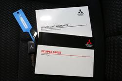 2024 Mitsubishi
Eclipse Cross ES