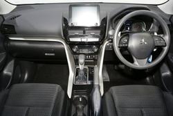 2024 Mitsubishi
Eclipse Cross ES