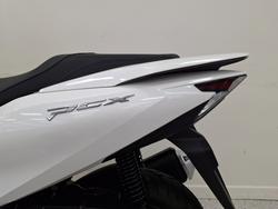2025 Honda PCX125 White