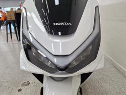 2025 Honda PCX125 White