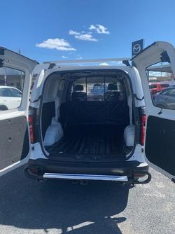 2014 Hyundai iLoad TQ2-V MY15 WHITE