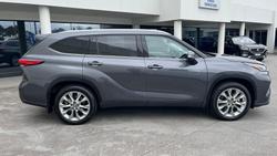 2021 Toyota Kluger Grande
