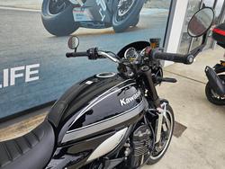 2021 Kawasaki Z900RS (ZR900C) Black