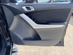 2013 Mazda BT-50 XT Hi-Rider UP 4x2 Black
