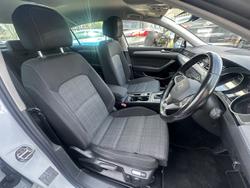 2022 Volkswagen Passat 140TSI Business