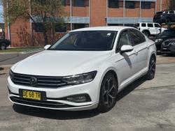 2022 Volkswagen
Passat 140TSI Business