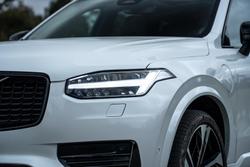 2022 Volvo XC90 Recharge Ultimate T8 Plug-In Hybrid