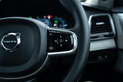 2022 Volvo XC90 Recharge Ultimate T8 Plug-In Hybrid