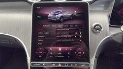 2025 Mercedes-Benz GLC-Class GLC300