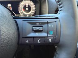 2024 Nissan QASHQAI N-DESIGN e-POWER J12 MY25 Ceramic Grey with Onyx Black Roof