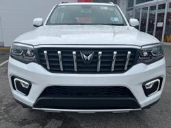 2023 Mahindra Scorpio Z8