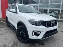 2023 Mahindra Scorpio Z8