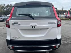 2023 Mahindra Scorpio Z8