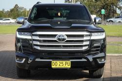 2023 Toyota Landcruiser Sahara ZX