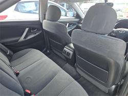 2011 Toyota Camry Hybrid