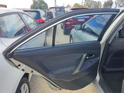 2011 Toyota Camry Hybrid