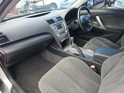 2011 Toyota Camry Hybrid