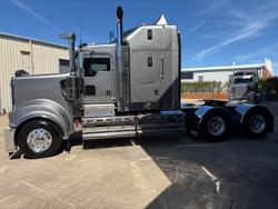 2024 Kenworth T909