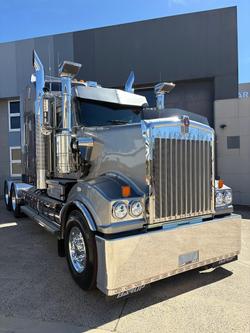 2024 Kenworth T909