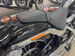 2025 Harley-Davidson Breakout 117 (FXBR) Softail Black