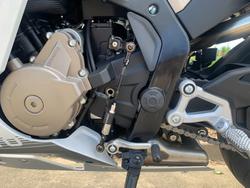 2025 CFMOTO 500 SR VOOM NEBULA WHITE