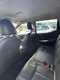 2018 Nissan
Navara ST-X