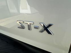2018 Nissan
Navara ST-X