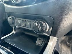 2018 Nissan
Navara ST-X