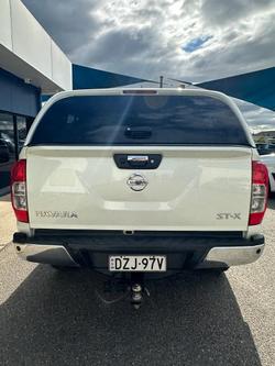 2018 Nissan
Navara ST-X