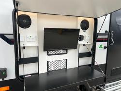 2025 Traveller Track 13'