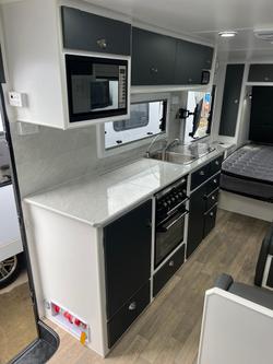2022 Opal Tourer Mk1 199