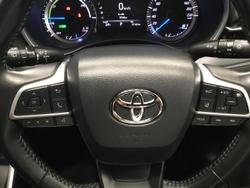 2023 Toyota Kluger GX