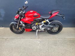 2022 DUCATI STREETFIGHTER V2 RED
