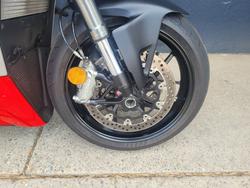 2022 DUCATI STREETFIGHTER V2 RED