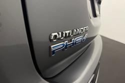 2014 Mitsubishi Outlander PHEV