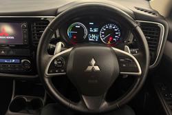 2014 Mitsubishi Outlander PHEV