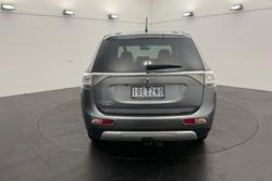 2014 Mitsubishi Outlander PHEV