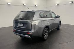 2014 Mitsubishi Outlander PHEV