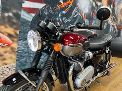 2023 Triumph BONNEVILLE T120 RED/SILVER