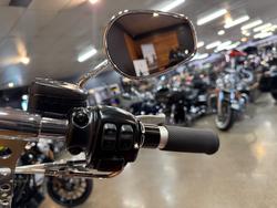 2011 Harley-davidson FLD SWITCHBACK Red
