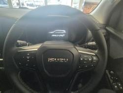 2025 Isuzu MU-X LS-U