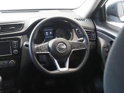 2022 Nissan
                X-TRAIL ST