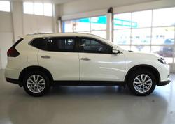 2022 Nissan
                X-TRAIL ST