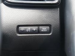 2022 Nissan
                X-TRAIL ST