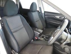 2022 Nissan
                X-TRAIL ST