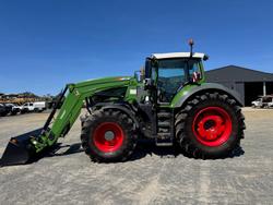 2021 Fendt 824