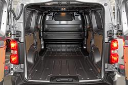 2025 Peugeot Expert Pro