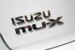 2021 Isuzu MU-X LS-M